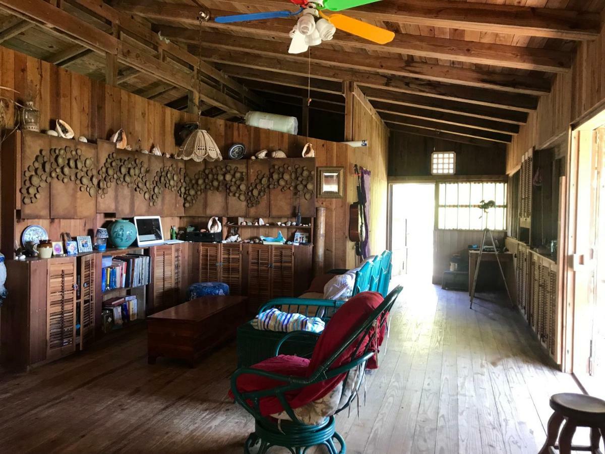 Guanaja Backpackers Hostel Eksteriør bilde